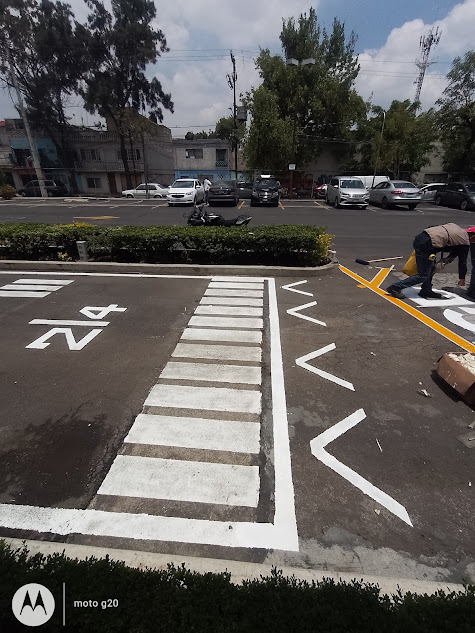 Cajones de estacionamiento